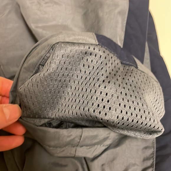 2 Boys pants size 5-7 $15 - Picture 5 of 8